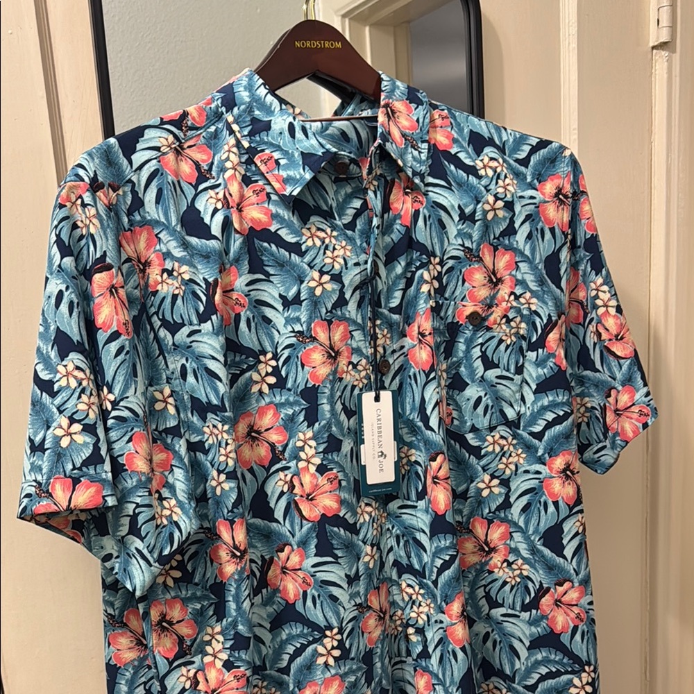 Caribbean Joe Blue and Red Casual Button Down Shirt